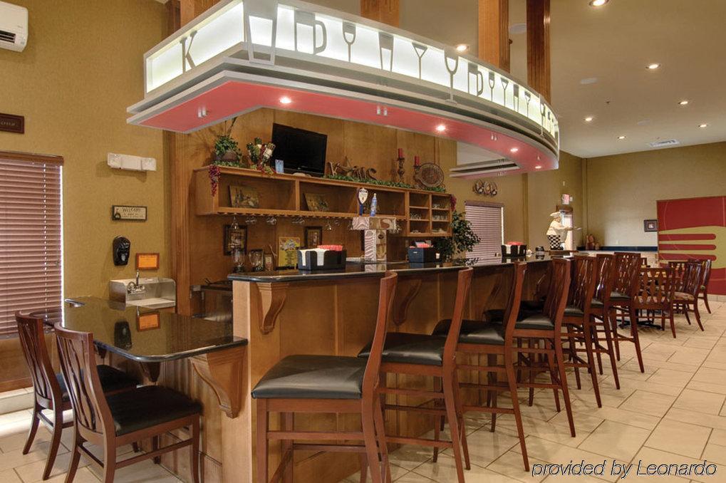 贝茨维尔假日酒店 餐厅 照片